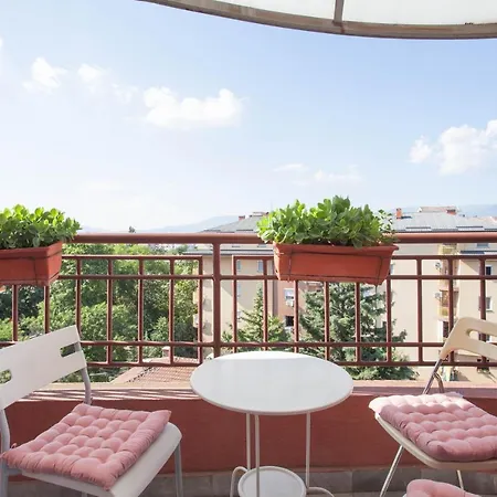 Apartament Red *